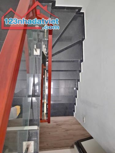 Bán nhà Phú Thượng Phân Lô Ô Tô đỗ cửa, vào nhà 46m2 MT 4.2m dân xây 4 tầng chỉ 10,x tỷ - 1