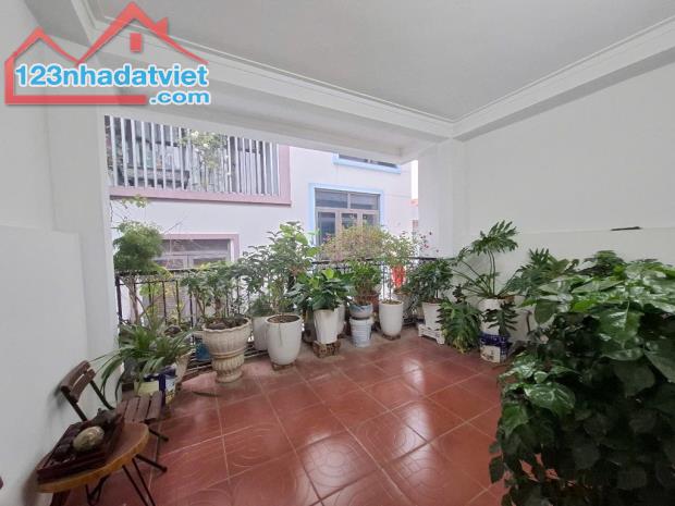Bán nhà Phú Thượng Phân Lô Ô Tô đỗ cửa, vào nhà 46m2 MT 4.2m dân xây 4 tầng chỉ 10,x tỷ - 2