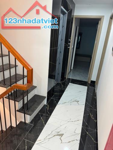 CCMN mới Minh Khai- 58mx7 tầng 15PN-2 thoáng-full nội thất-dòng tiền 850 triệu/năm. - 3