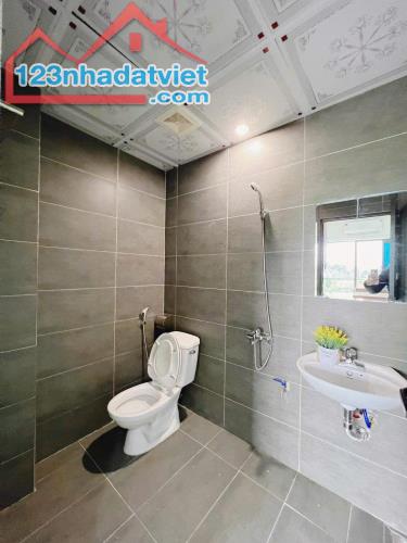 EM CẦN NHƯỢNG LẠI  phòng studio Tòa Ba Màu TT7 Ngõ 521 Bắc Từ Liêm Hà Nội - 4