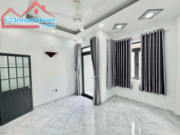 Bán nhà Nguyễn Thái Bình P4 Tân Bình 46m2, HXH, 3 tầng, giá chỉ 5,1 tỷ TL - 3