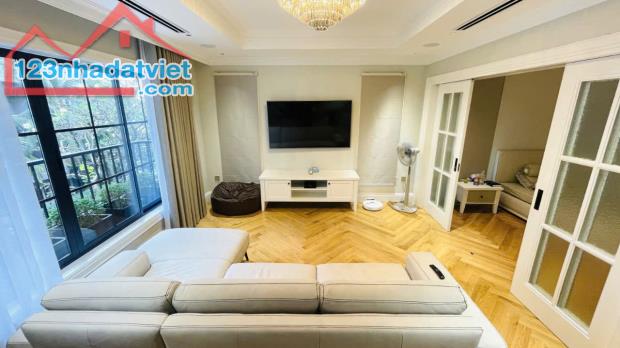 Bán Nhà MT Cây Điệp Đa Kao Quận 1 Giá 88 Tỷ - 1