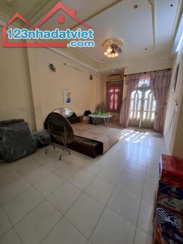 Bán gấp nhà đẹp ở ngay khu VIP MT nội bộ Phạm Hùng, XH ngủ nhà, 82m2, SHR, chỉ 14 tỷ. - 4