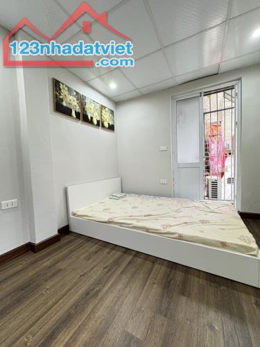 Bán nhà Nguyễn Lương Bằng, Đống Đa, nhà đẹp full nội thất, sổ đỏ chính chủ