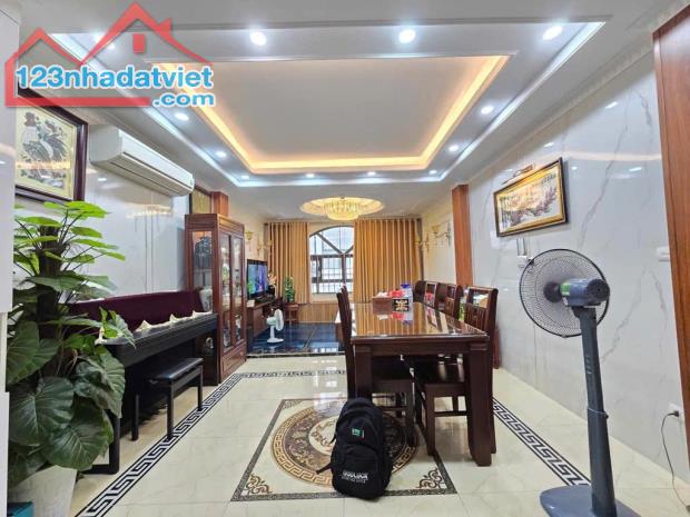 Siêu Hiếm-Bán nhà,Minh Khai, Hai Bà Trưng-44m x4T, 6ty500