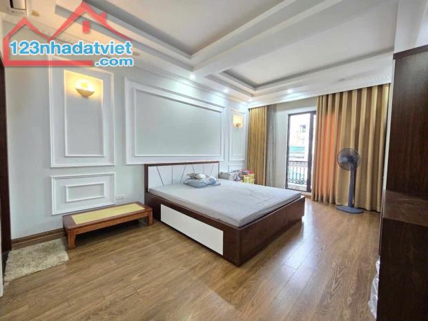 Siêu Hiếm-Bán nhà,Minh Khai, Hai Bà Trưng-44m x4T, 6ty500 - 2
