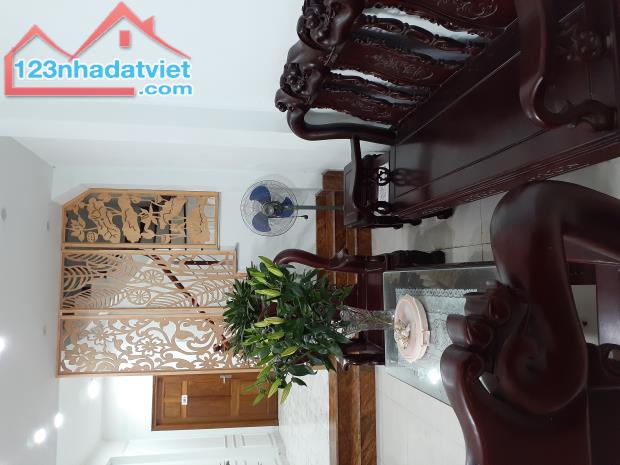 BÁN NHÀ HOÀNG QUÔC  VIỆT,Ô TÔ,PHÂN LÔ,2 THOÁNG,70m CHỈ 13.5 TỶ. - 1