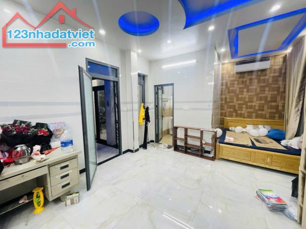 Cần Bán Nhà MTKD Trần Bá Giao  P5  6m x 17m , 3 Lầu ,Giá  12 tỷ Thương Lượng Mạnh. - 3