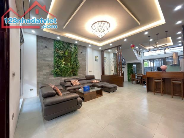 Cho thuê biệt thự Vinhomes Harmony Tulip Long biên 90m2 4 tầng 4pn full đồ giá 35tr. - 1