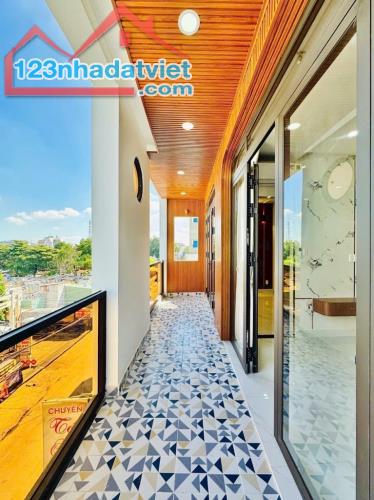 Mặt tiền nguyễn văn khối P.11 GV ,6 tầng ngang 7m, dòng tiền 50tr/th - 2