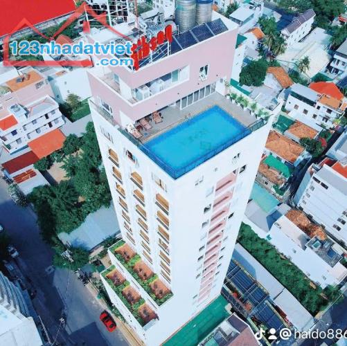 Bán khách sạn mới 4 sao 20 tầng  VIEW BIỂN đã hoàn công tại Vĩnh Hải, Nha Trang