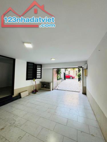 Bán Nhà Đối diện Công Viên , khu Compoud Trần Não , Phường An Khánh , Q2. Gía 43 tỷ - 4