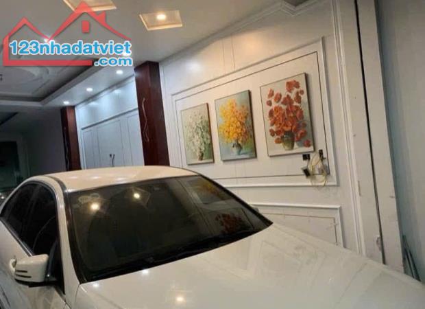 🚀 NHÀ PHÂN LÔ - HOÀNG QUỐC VIỆT - GARA - OTO TRÁNH - 64M² - 4 TẦNG - MT 5.35M - 18.3 TỶ - 3