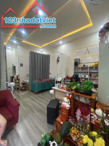 Sang nhượng mặt bằng spa tại 15/1 Phan Đình Phùng, Pleiku, Gia Lai - 1