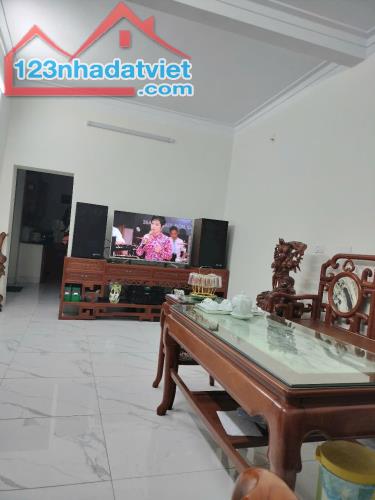 BÁN NHÀ 2.3 TỶ 2 TẦNG 100M2 NGÕ RỘNG ĐƯỜNG TRẦN NHÂN TÔNG - 1
