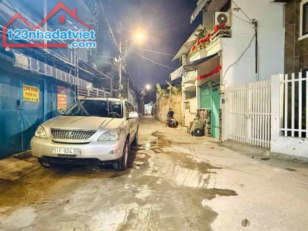 Bán gấp nhà HXH Dương Tử Giang, P15, Quận 5. Ngay Bệnh Viện Chợ Rẫy, Giá 2tỷ550. Thuê 15tr - 5