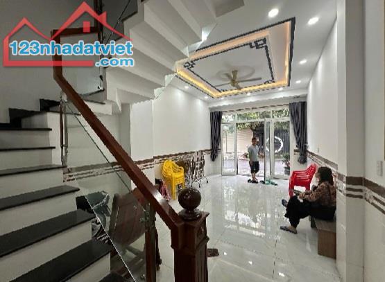 Bán nhà mặt tiền Q12 gần Thới An, đường 12m, 4x14, 4 tầng. Giá nhỉnh 6 tỷ - 1