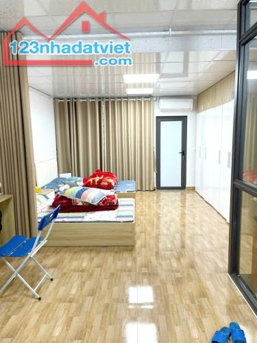 Bán nhà mặt đường Trực Cát - Lê Chân, 97m 3 tầng độc lập gốc dân, Giá 7.3 tỉ, vị trí đẹp - 2