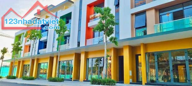 Bán biệt thự  Meyhomes Capital phú quốc kiên giang, 8 tỷ, 5 tầng 1tum dt 120m2 fun nội - 1