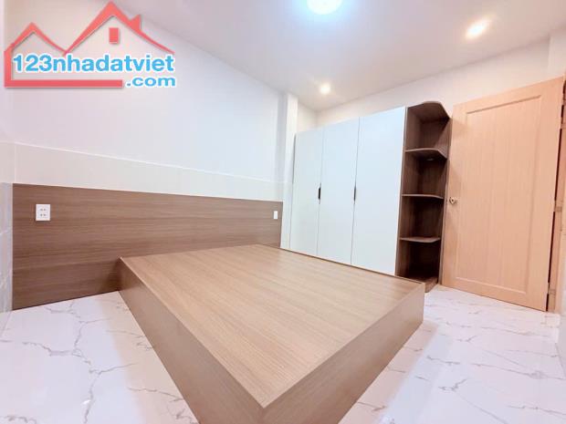 Nhà mới, sạch sẽ Huỳnh Tấn Phát 56,7m² - Ngang 5,3m, 2 tầng - Giá 4,9 tỷ, thương lượng sâu - 3