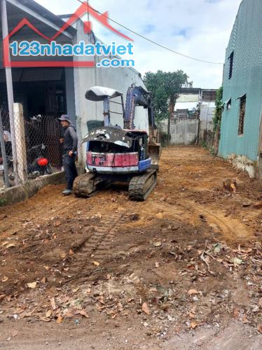 # Kiệt Rộng, Thẳng, Ô tô tới nơi, thấy MT Trường Chinh, 170m2 đất, 2.35 tỵ