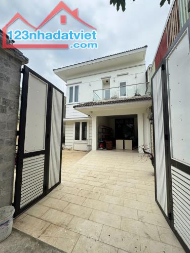 CHÍNH CHỦ CHO THUÊ BIỆT THỰ DT 300M2, 5PN, 4WC ĐƯỜNG RỘNG XE TẢI SAU CHỢ ĐẦU MỐI 1KM - 6
