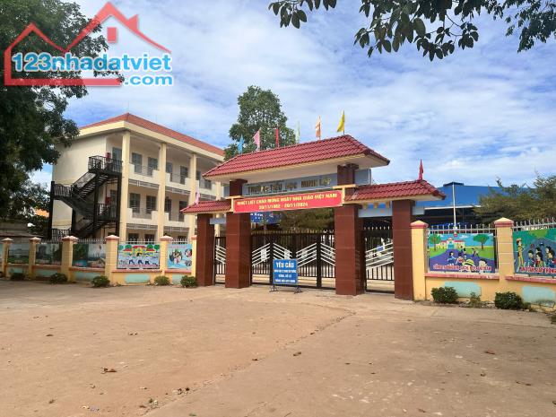 CẦN TIỀN BÁN GẤP 1021M2 ĐẤT NGAY QL 14 SÁT CHỢ TRƯỜNG DÂN ĐÔNG BUÔN BÁN SẦM UẤT. GIÁ 220TR - 4