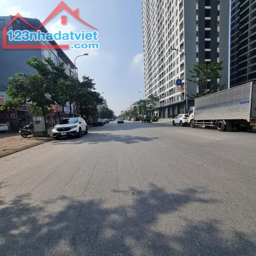 🏡 Shophouse Metro Trâu Quỳ, Gia Lâm, Hà Nội 81m², 2 mặt đường lớn 25m. Liên hệ: 📞 - 3