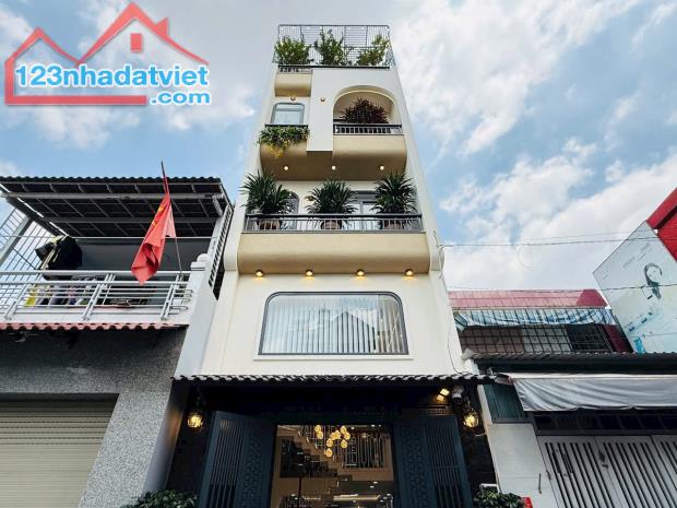 Bán Siêu Phẩm Nhà Phố Thiết Kế Tuyệt Đẹp Đường Phạm Văn Chiêu, Quận Gò Vấp, Hồ Chí Minh
