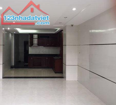Nhà đẹp ở luôn, ô tô, chợ Đồng Tâm - Trần Đại Nghĩa 55m2  4,5t mt4 19,5 tỷ