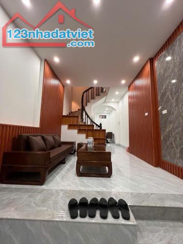 Siêu phẩm nhà Giáp Bát dân xây 40m 4t ngõ thông tiện ích bạt ngàn ngay trung tâm 8.98 tỷ - 1