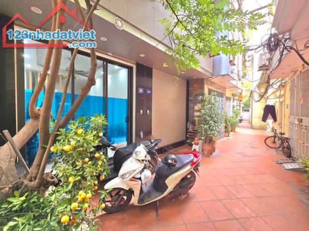NHÀ ĐẸP TRUNG TÂM BA ĐÌNH – 45M – 5 TẦNG – 6.5 TỶ