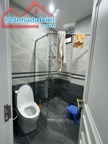 NHÀ ĐẸP TRUNG TÂM BA ĐÌNH – 45M – 5 TẦNG – 6.5 TỶ - 4