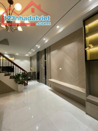 Bán nhà Quan Hoa, Cầu Giấy. 40mx4; MT 5.5; 5PN; Giá 9.8 tỷ   QUAN HOA, NHÀ ĐẸP, GẦN PHỐ - 4