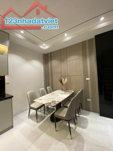 Bán nhà Quan Hoa, Cầu Giấy. 40mx4; MT 5.5; 5PN; Giá 9.8 tỷ   QUAN HOA, NHÀ ĐẸP, GẦN PHỐ - 5