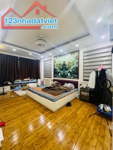 PHẢI THẬT NHANH SIÊU PHẨM NGỤY NHƯ KON TUM 6T Ở NGAY PHÂN LÔ Ô TÔ ĐỖ CHỈ 11 TỶ. - 2