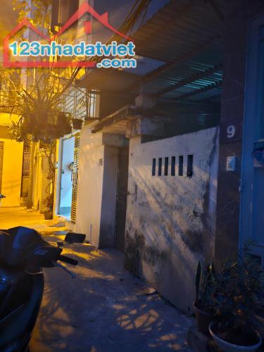 BÁN ĐẤT TRUNG TÂM VĂN ĐIỂN, THANH TRÌ, NGÕ THÔNG, GẦN TRUNG TÂM THƯƠNG MẠI 87M2 NHỈNH 9 TỶ