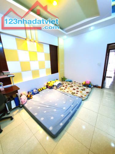 Bán Nhà Đường Quang Trung P8 - 77M² 4PN - ÔTô Ngủ Trong Nhà - 6 Tỷ Hơn - 4
