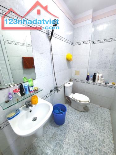 Bán Nhà Đường Quang Trung P8 - 77M² 4PN - ÔTô Ngủ Trong Nhà - 6 Tỷ Hơn - 5