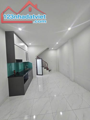 BÁN NHÀ MỚI 4,5 TẦNG – GẦN Ô TÔ – KIẾN HƯNG, HÀ ĐÔNG - 4