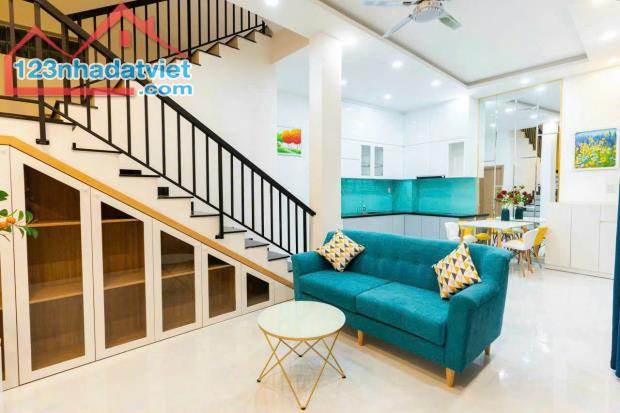 NHÀ 2 TẦNG 83M2 MẶT TIỀN 5M SÁT LÊ VĂN VIỆT TP THỦ ĐỨC. NHỈNH 4,7 TỶ.
