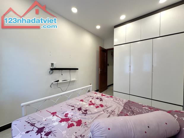 QUẬN 1 - VÕ THỊ SÁU - HXH - DTSD:150M2 - 3 TẦNG, 3PN, ĐỦ CÔNG NĂNG - CHỈ: 8,9 TỶ - 4