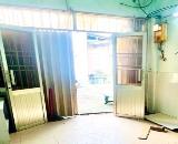 Nhà cạnh chợ trường ô tô, cấp 4 31m2  8,3 tỷ ngõ Trại Cá, Trương Định