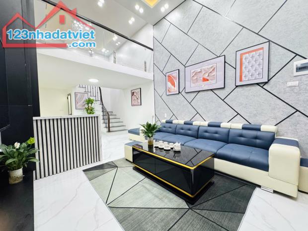 Bán nhà Đội Cấn, Ba Đình 40m2x4 Tầng 4 ngủ full nội thất ở ngay hơn 6 đồng - 2