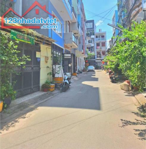Bán Nhà Hẻm Xe Tải - Chưa Qua Đầu Tư - Khu Phân Lô - Ngang 4.8m - 3 Tầng BTCT - 55m2