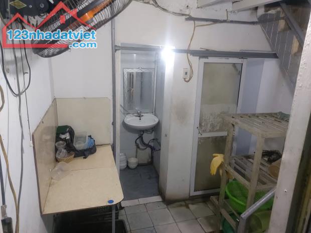 Bán nhà mặt ngõ Giếng Mứt-DT 35 m2 x 3T.MẶT NGÕ KINH DOANH-CÁCH PHỐ BẠCH MAI 10M. - 1