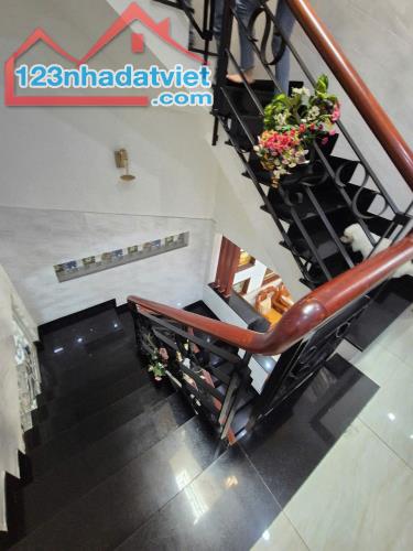 Bán Nhà Mặt Tiền Đẹp Thuận Tiện Kinh Doanh - Khu Tên Lửa - Bình Tân - 80m² - 4 Tầng - 3