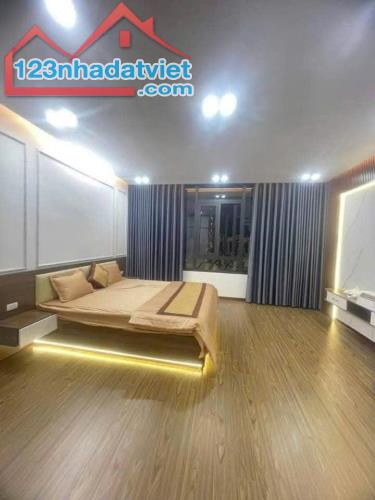 Tôi bán nhà Phúc Đồng 7 tầng thang máy ôtô vào nhà DT 85m SDCC - 3