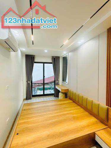 Bán Nhà 3 Phòng Ngủ, Ngõ Hoà Bình 4, Minh Khai, 30m2 Chỉ 5.7 Tỷ - 3