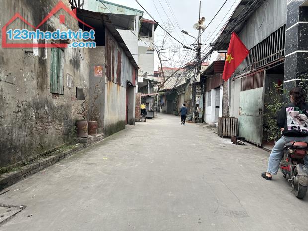 🚘🚘. LÔ FO CHO NHÀ ĐẦU TƯ - ĐẤT PHÙ KHÊ TỪ SƠN BẮC NINH   🚘  chục thông 2 ô tô chánh nha - 2
